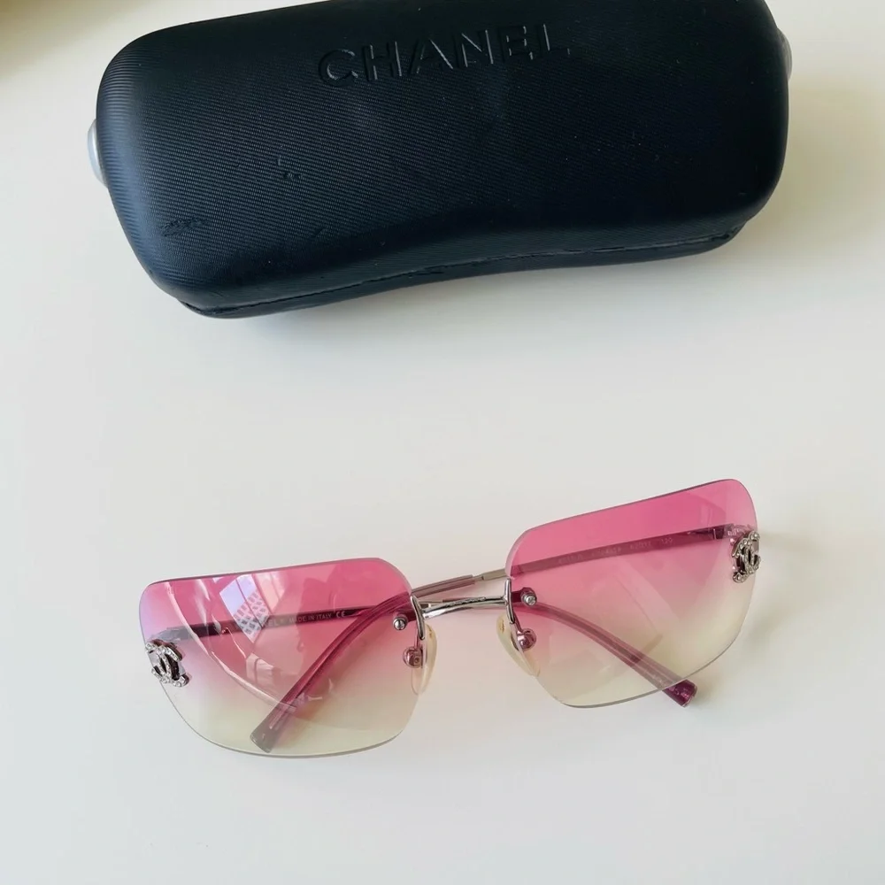 CHANEL rimless sunglasses